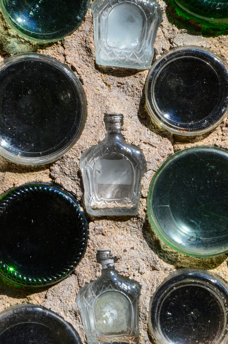 Bottle-Houses-15091-1325x2000
