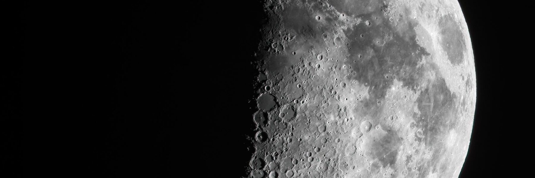 8 Day Moon–May 2022